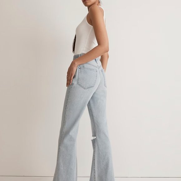 Madewell Baggy Flare Jeans - Picture 4 of 9